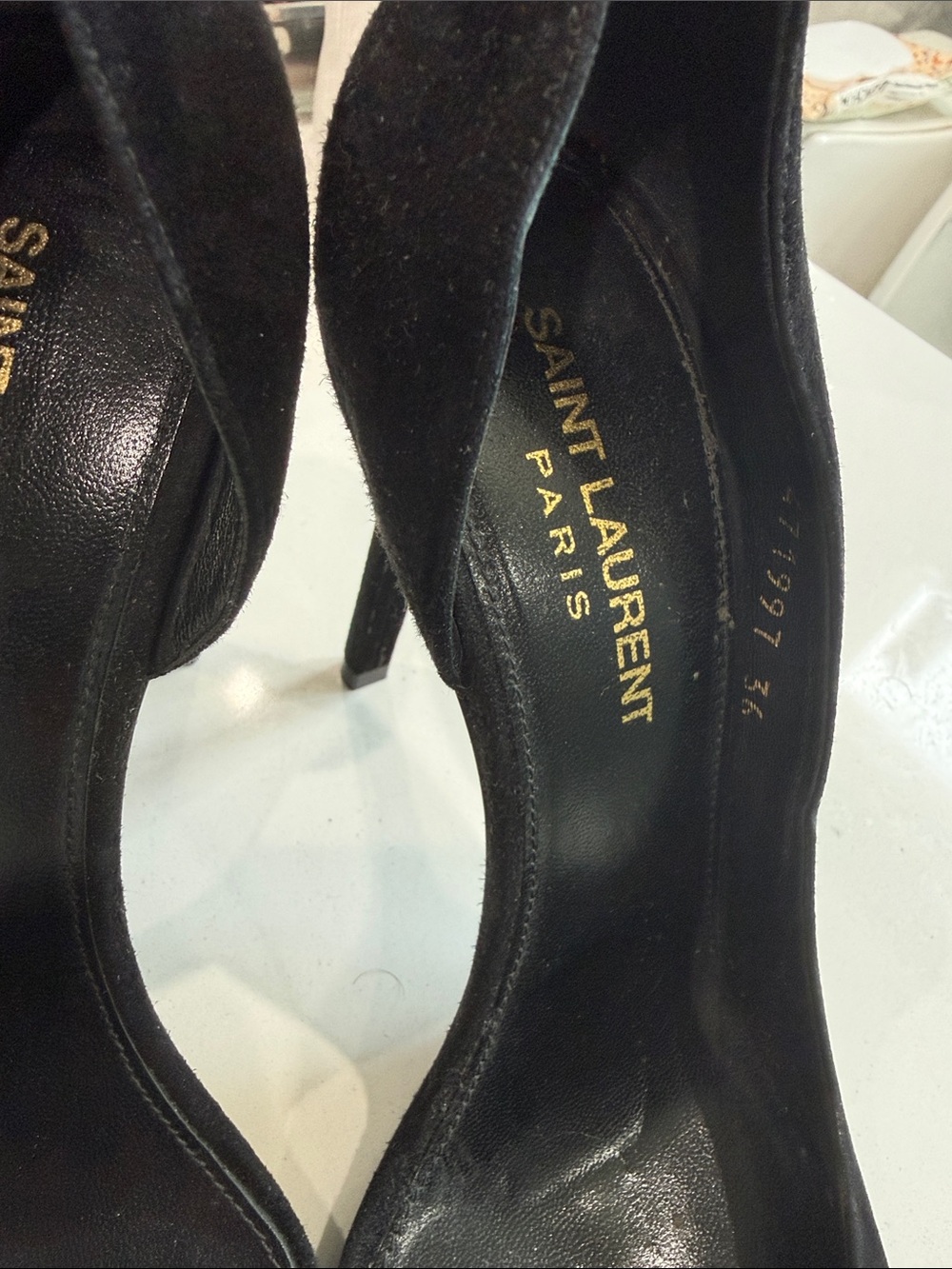 Saint Laurent Black Suede Pointed Pumps - Picture 3 of 4